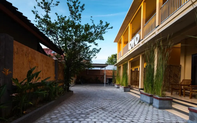 Rupaqa Hotel by OYO Rooms