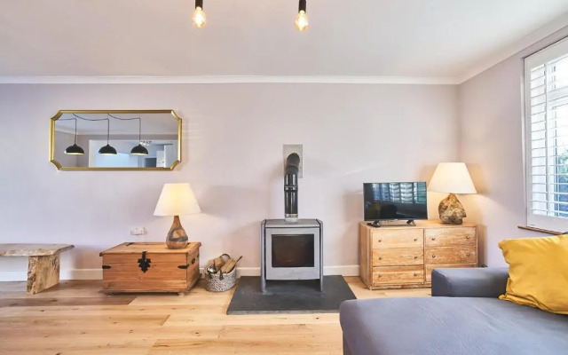 Beautiful, Spacious 4-bed House in Brixham