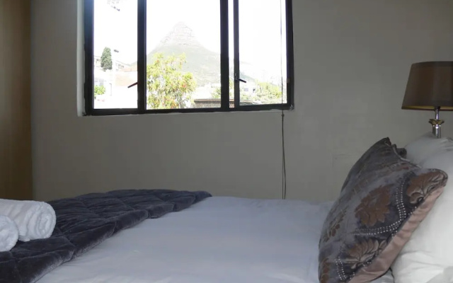Leeuwenzee Guest House