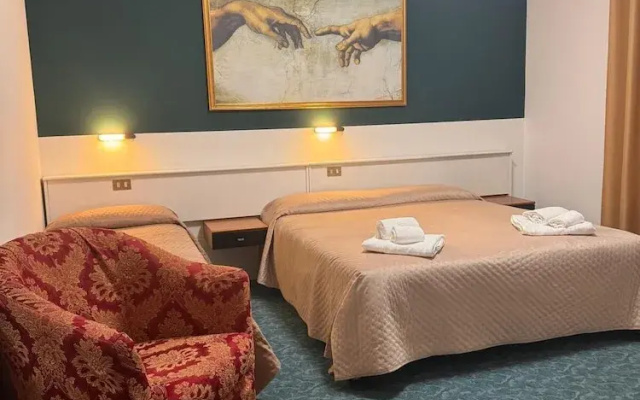 Hotel Rey'S