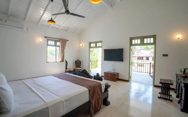 Amara Chairmans Bungalow