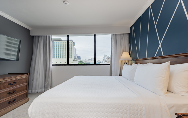 Crowne Plaza Panama by IHG