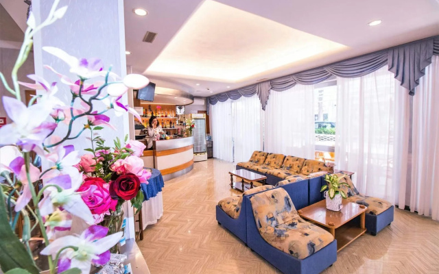 Hotel Arno