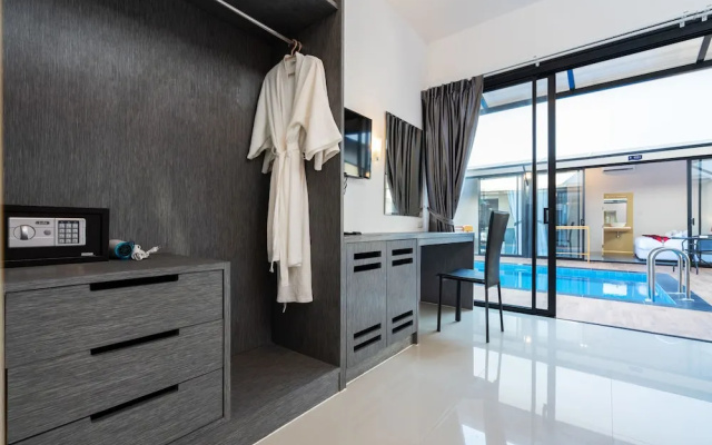 Thames Tara Private Pool Villa Rawai Phuket
