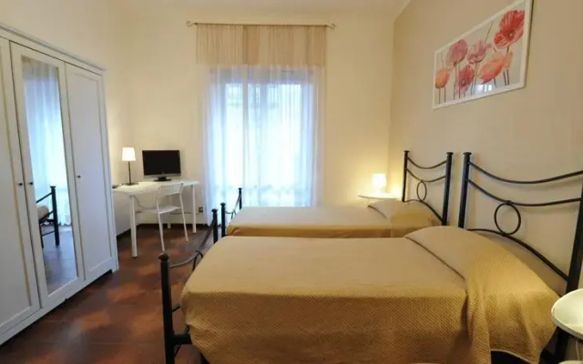 Villa Lory
