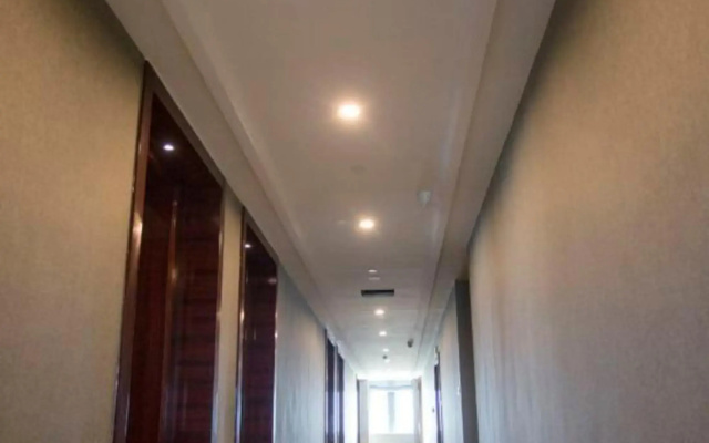 Holiday Inn Hangzhou Jinxiu (Yuhang Wanda Plaza)