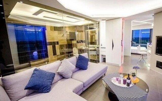The One Villa