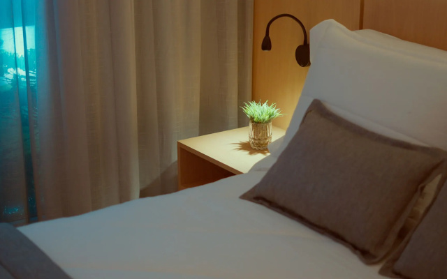 Golden Tulip Canela OFICIAL