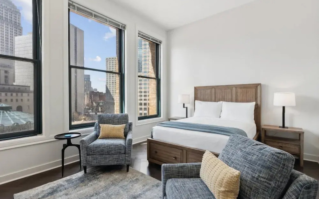 Placemakr Downtown Pittsburgh at The Pennsylvanian