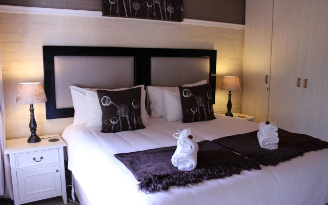 Blackwaters River Lodge