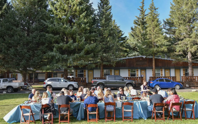 Alpine Lodge