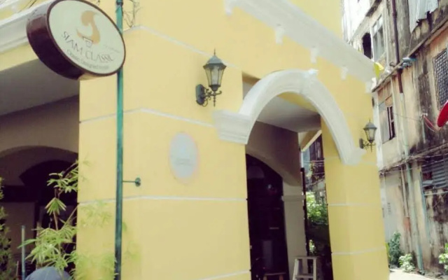 Siam Classic Hostel