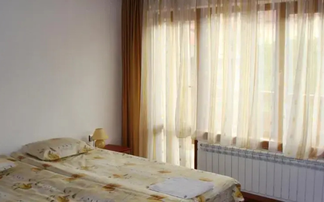 Guest Rooms Vachin