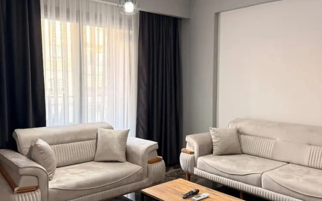 Black House Otel Turi̇zm