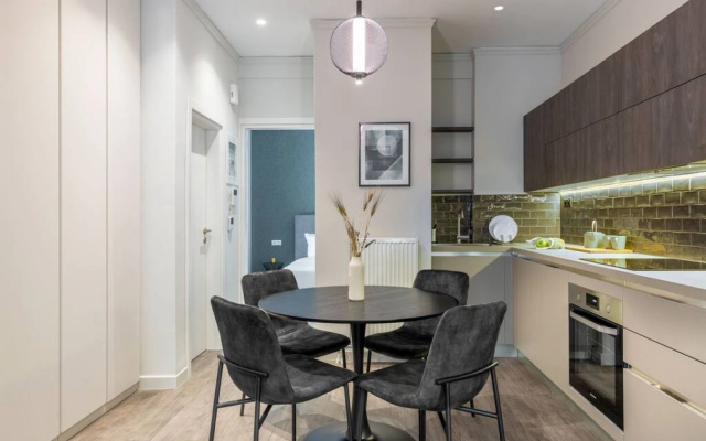 The Beehive Apartments