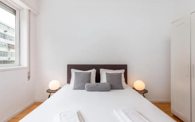 Feel Porto Stylish Flat II