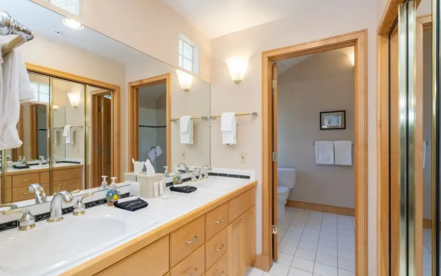 Aspen Ridge 2 3 Bedroom Townhouse by Alpine Lodging Telluride