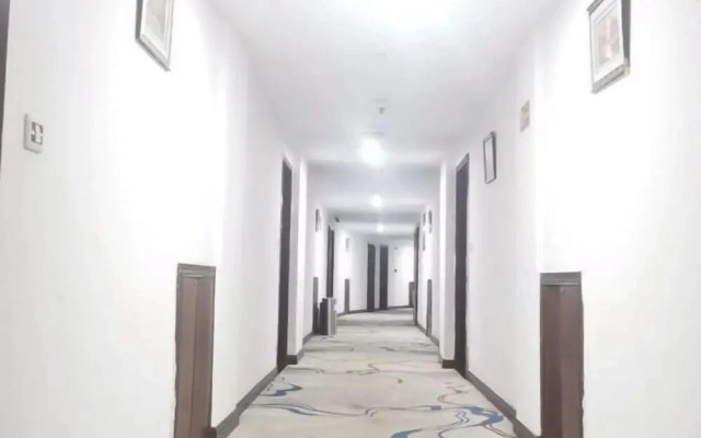 Yuebin International Hotel