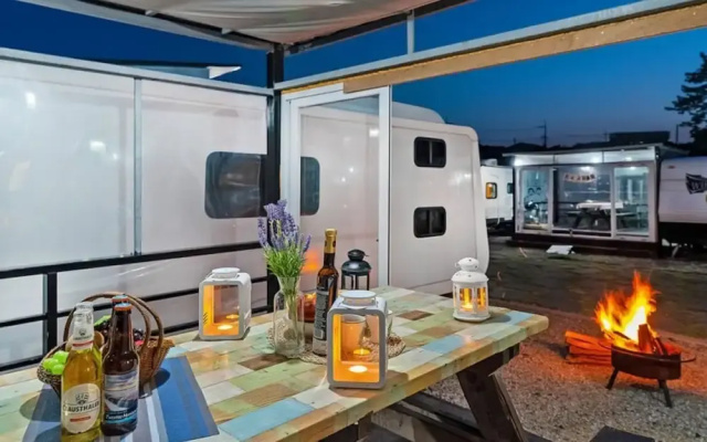Pohang Uni's Sea Caravan Guryongpo Branch