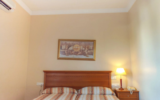 Hotel Poniente