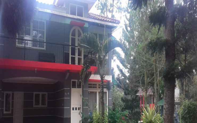 Villa Kota Bunga Kaktus