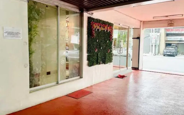 Cosmo Hotel
