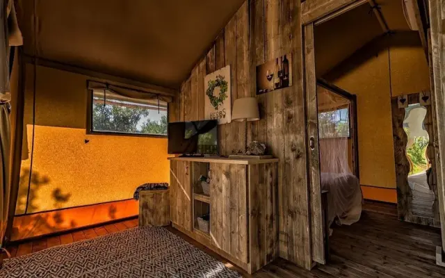 Tenuta Poggio Rosso Glamping