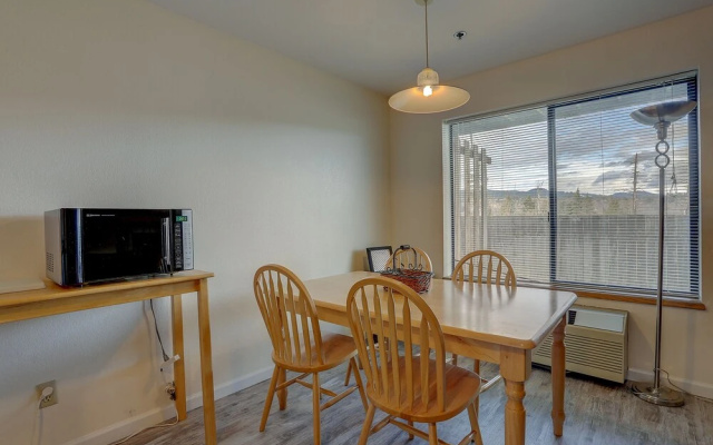 Toro Bravo Condo 5 Minutes Drive to World Class Kitting and Windsurfing Beaches by RedAwning