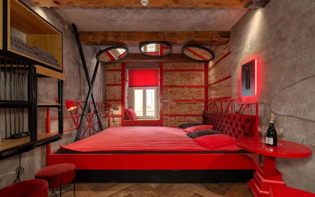 Masoch. Hotel & Cafe