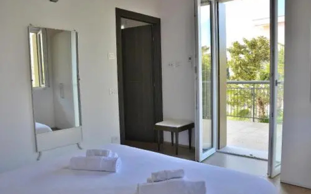 North Apartment