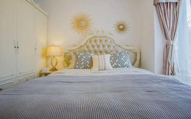 Locals Boutique Apartment Jiuzhou Port.2