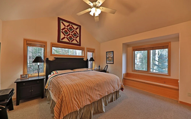 Slopeside 97 Clover Lane - 3 Br Condo