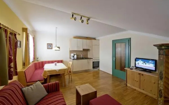 Apparthotel Bernhof
