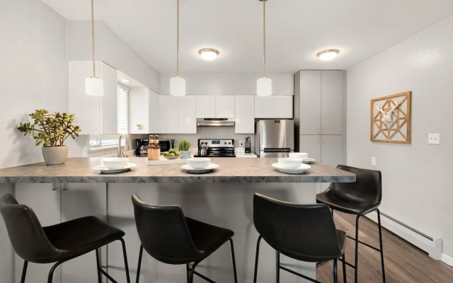 Amazing Condo in the Heart of Old Town