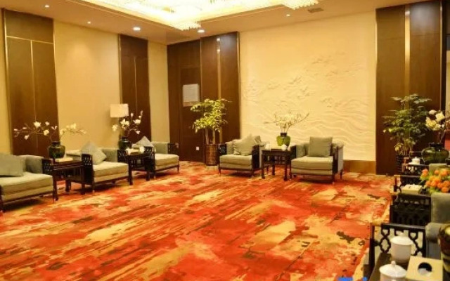 Wanshanhong Hotel (Fanjing Mountain Avenue Branch)