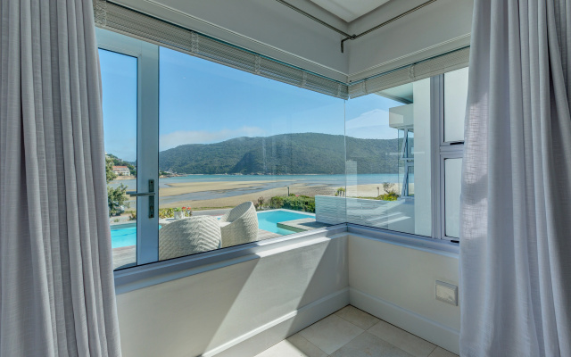 Amanzi Island Boutique Hotel