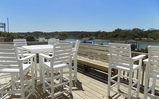 Pelican Perch - 5 Br Home