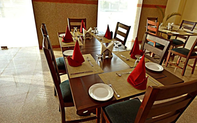 Hotel Bhanwar Singh Palace