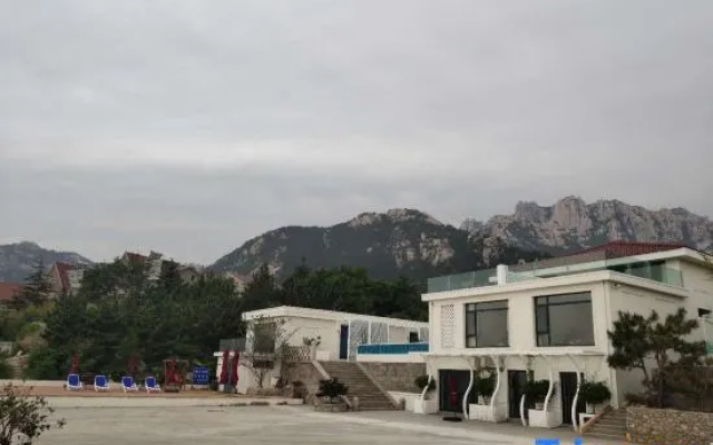 Zhensu Hotel