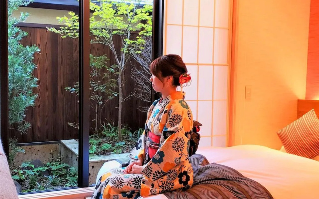 Karen Kyoto Higashiyama
