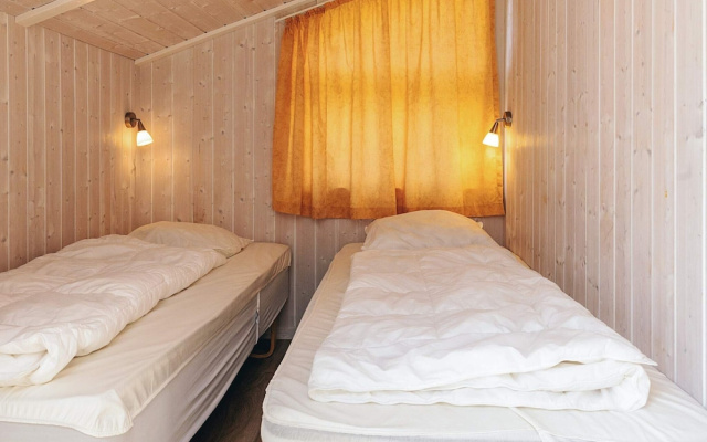 4 Star Holiday Home in Friedrichkoog