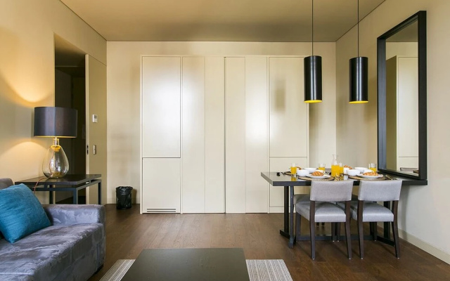 ALTIDO Elegant 1-bed flat, moments from the Cais do Sodré train station