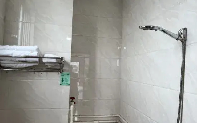 Yicheng Express Hotel