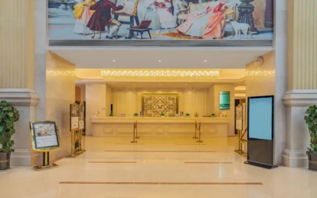Venus International Hotel (Kunming Tongde Plaza)
