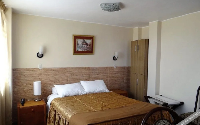 Hostal Villa Melgar