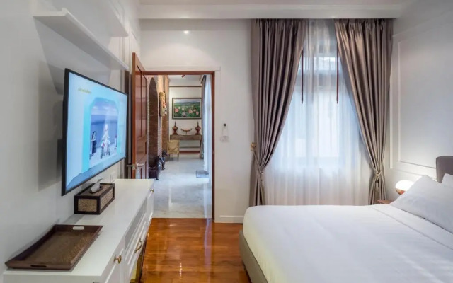 Modern Love Villa