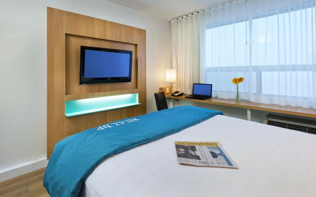 Bond Place Hotel