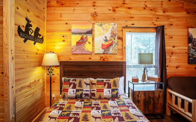 Bigfoot Lodge Room Four