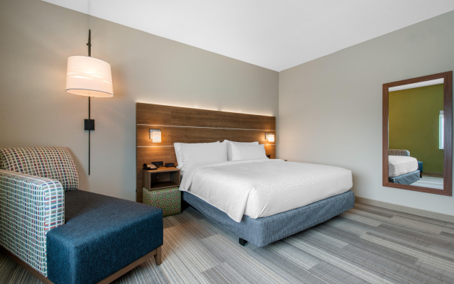 Holiday Inn Express & Suites Alachua - Gainesville Area by IHG