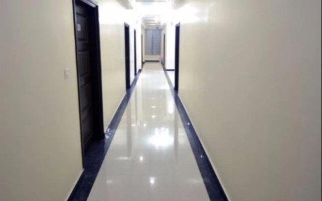 Capital O 9235 Hotel Nayyar